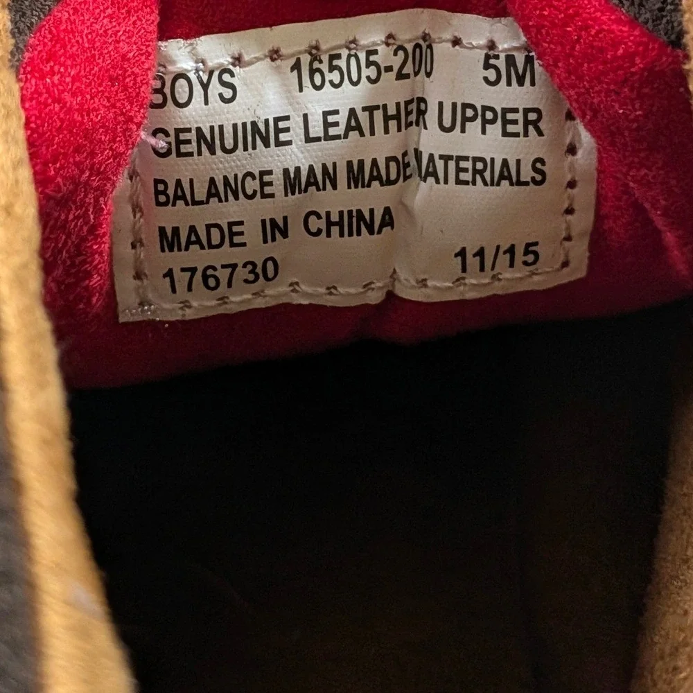Florsheim Kids Chukka Boots Brown Suede Orange Sole Preppy Boys Size 5M